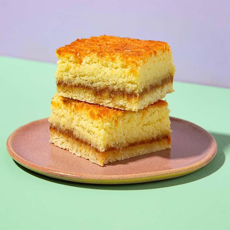 Cuadrado Coco con dulce de leche